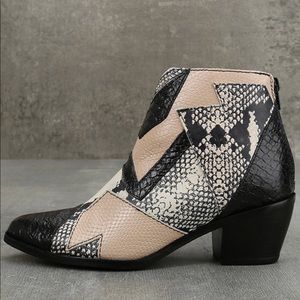 AMUSE SOCIETY X MATISSE LAST CALL BLUSH